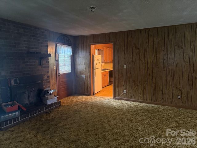 2908 Woodland Hill Way, Lancaster, SC 29720