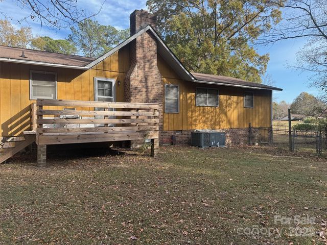 2908 Woodland Hill Way, Lancaster, SC 29720