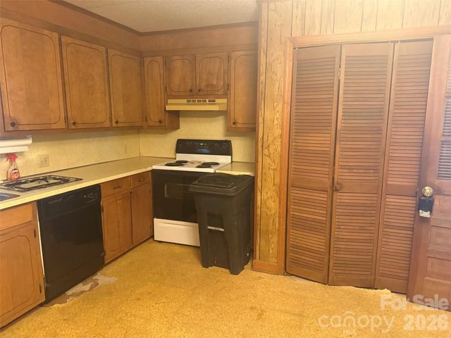 2908 Woodland Hill Way, Lancaster, SC 29720