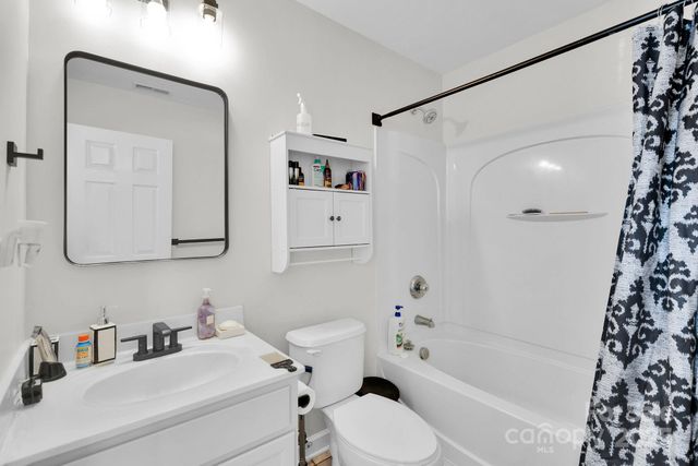 719 Waterfall Way, Clover, SC 29710