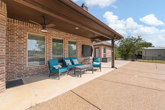 2533 Lime Court, Burleson, TX 76028