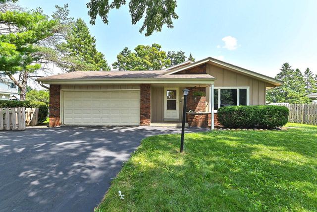 W170S7044 Southern DRIVE, Muskego, WI 53150