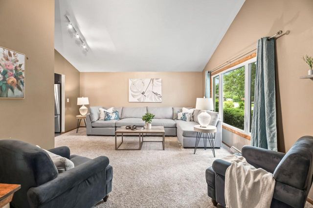 W170S7044 Southern DRIVE, Muskego, WI 53150
