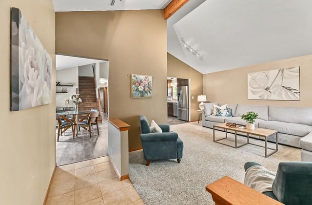 W170S7044 Southern DRIVE, Muskego, WI 53150