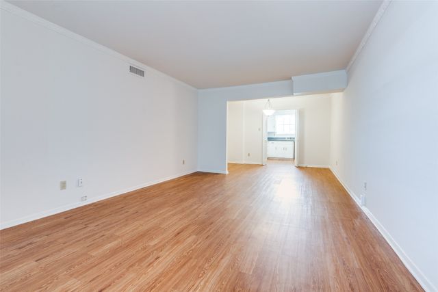 5818 University Boulevard 232, Dallas, TX 75206