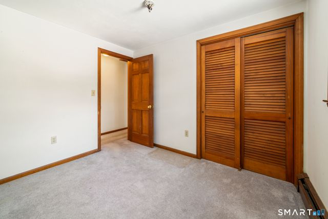 18 Manor Lane, Wolcott, CT 06716