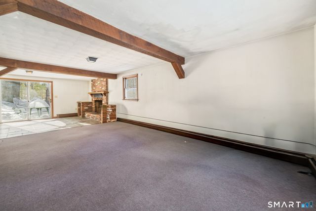 18 Manor Lane, Wolcott, CT 06716