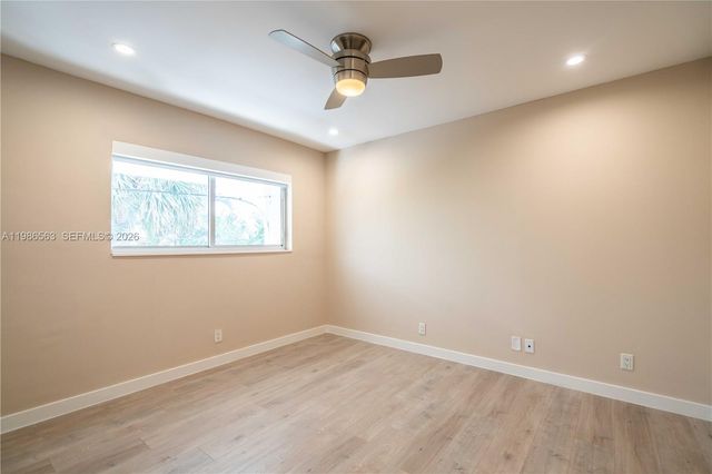 2400 NE 26th St 7, Fort Lauderdale, FL 33305