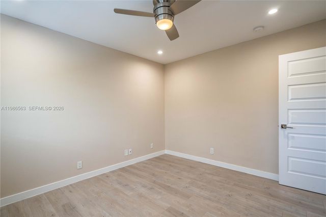 2400 NE 26th St 7, Fort Lauderdale, FL 33305