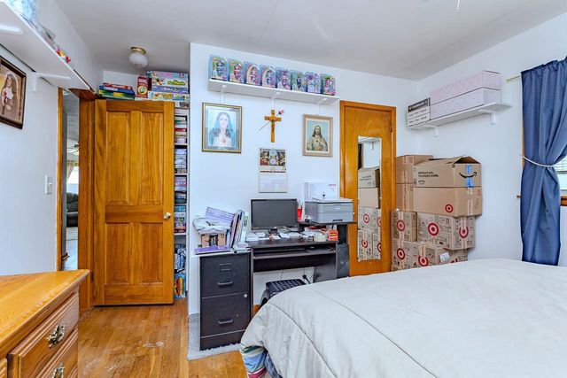 812 RIDGELAND AVENUE, Schofield, WI 54476