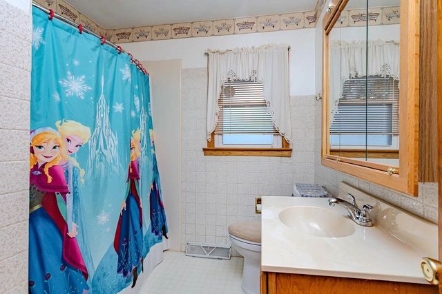 812 RIDGELAND AVENUE, Schofield, WI 54476