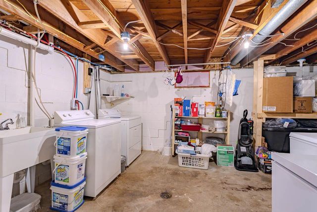 812 RIDGELAND AVENUE, Schofield, WI 54476