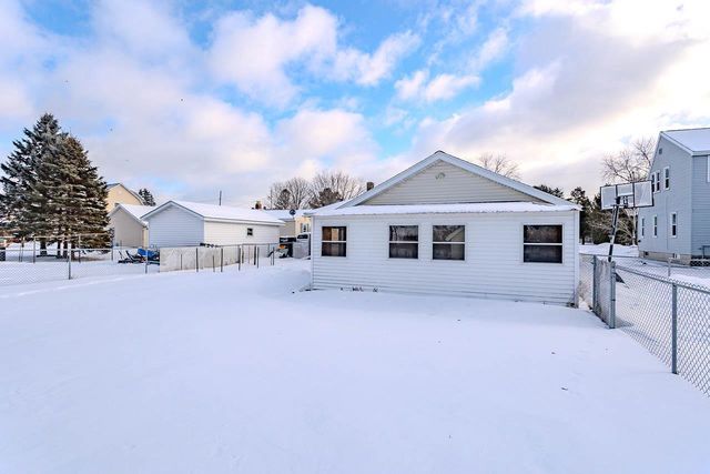 812 RIDGELAND AVENUE, Schofield, WI 54476
