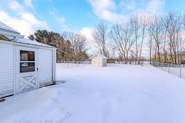 812 RIDGELAND AVENUE, Schofield, WI 54476