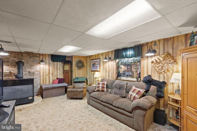 75 MACINTOSH DR, Colora, MD 21917