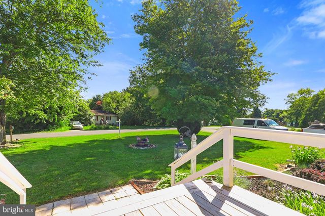 75 MACINTOSH DR, Colora, MD 21917