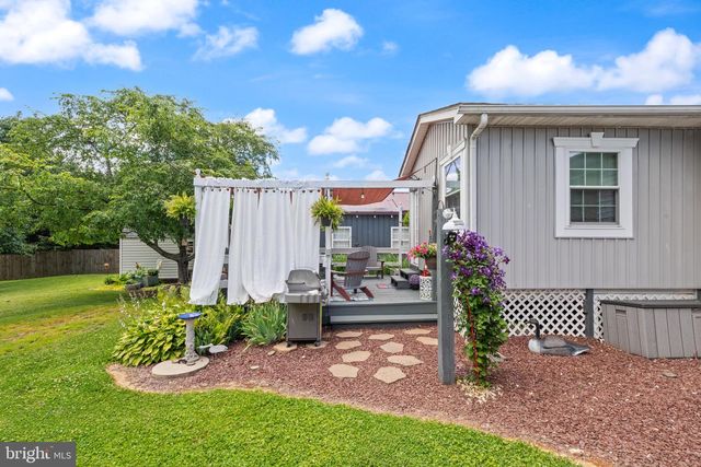 75 MACINTOSH DR, Colora, MD 21917