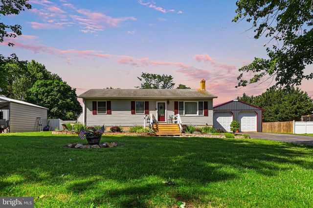 75 MACINTOSH DR, Colora, MD 21917