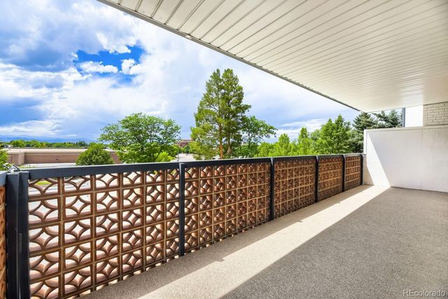 4570 E Yale Avenue 308, Denver, CO 80222