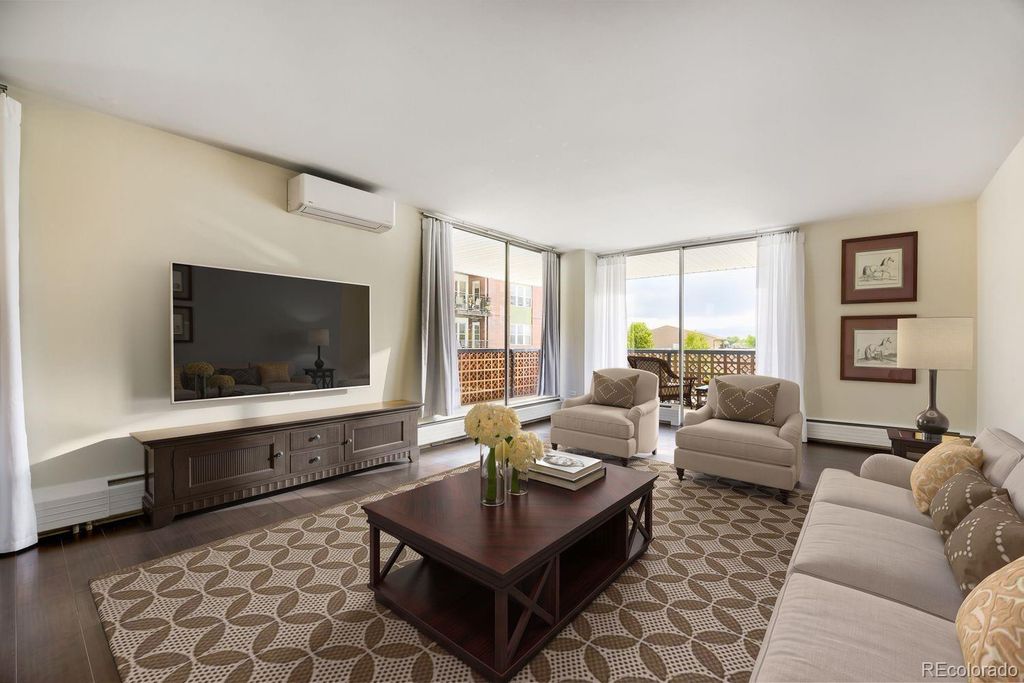 4570 E Yale Avenue 308, Denver, CO 80222