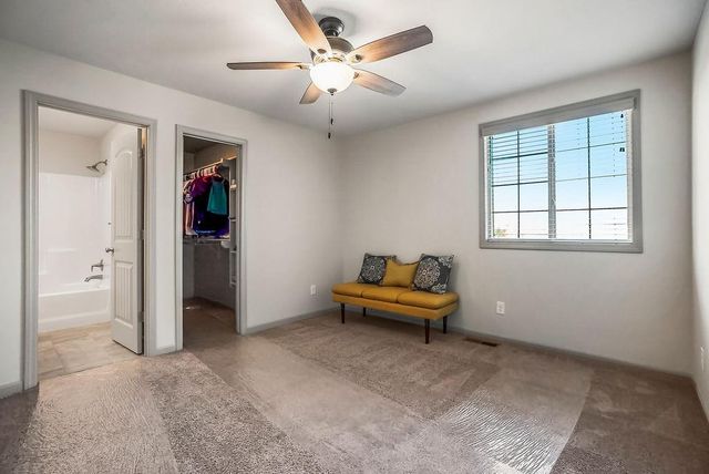 108 SE Riley Street, Blue Springs, MO 64064