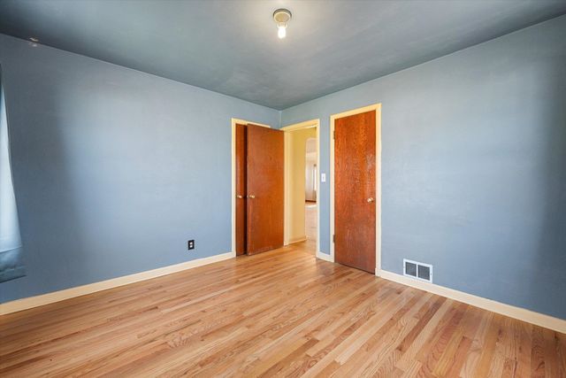227 E Crown Ave, Spokane, WA 99207