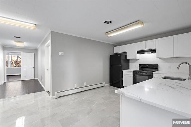 1249 Paterson Plank Road 2, Secaucus, NJ 07094