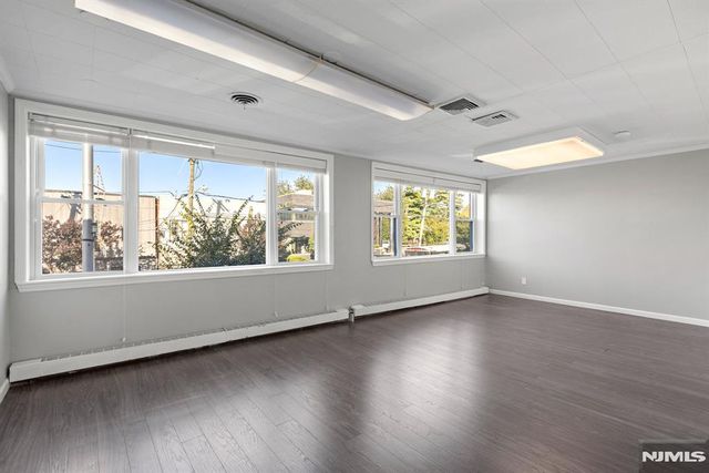 1249 Paterson Plank Road 2, Secaucus, NJ 07094