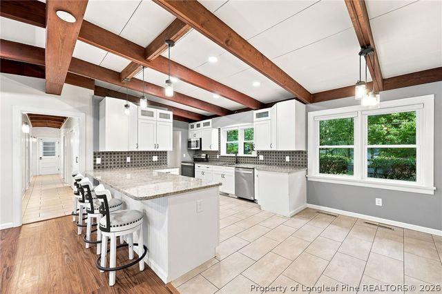 117 Lakeview Drive, Whispering Pines, NC 28327