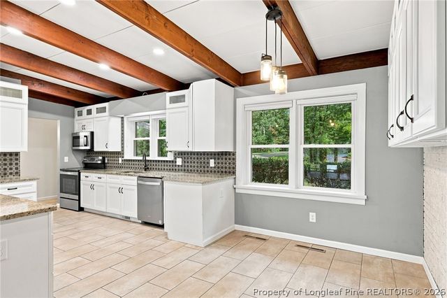 117 Lakeview Drive, Whispering Pines, NC 28327