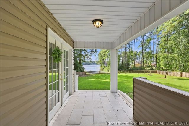 117 Lakeview Drive, Whispering Pines, NC 28327