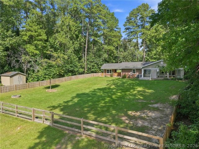 117 Lakeview Drive, Whispering Pines, NC 28327