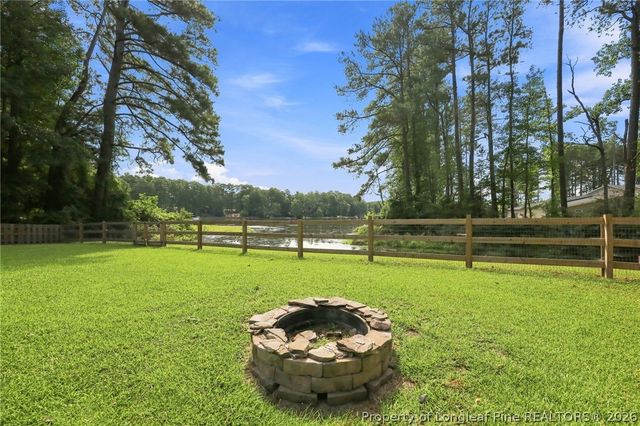 117 Lakeview Drive, Whispering Pines, NC 28327
