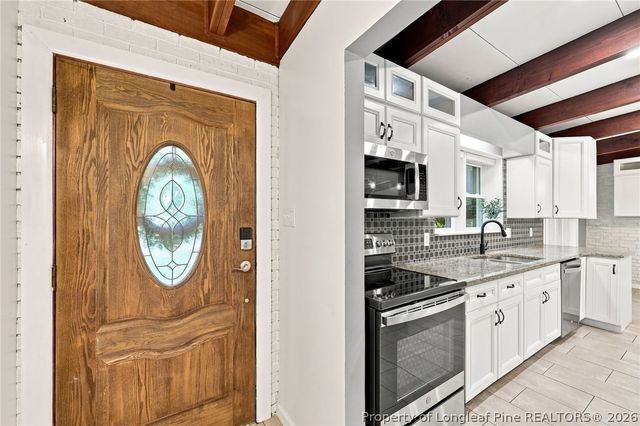 117 Lakeview Drive, Whispering Pines, NC 28327