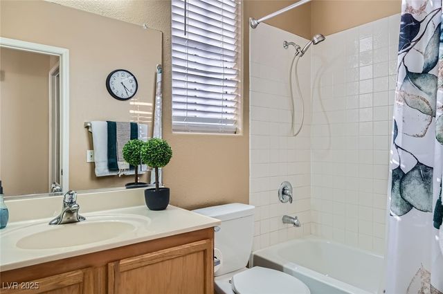 5914 Attavilla Drive, Las Vegas, NV 89141