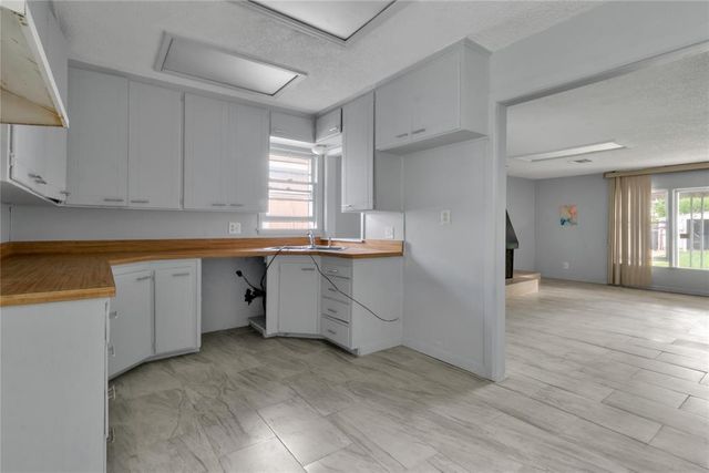 1205 SW 49th Street, Oklahoma City, OK 73109