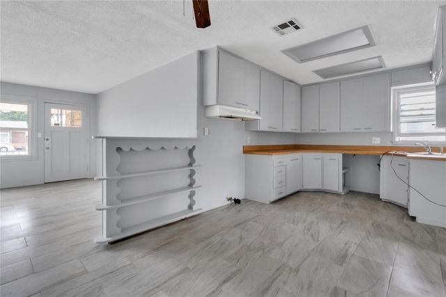 1205 SW 49th Street, Oklahoma City, OK 73109