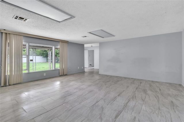1205 SW 49th Street, Oklahoma City, OK 73109