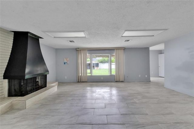 1205 SW 49th Street, Oklahoma City, OK 73109