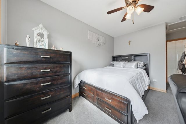 2646 S Hillock Avenue, Chicago, IL 60608