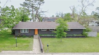 1 S Scott Circle, Rogers, AR 72758