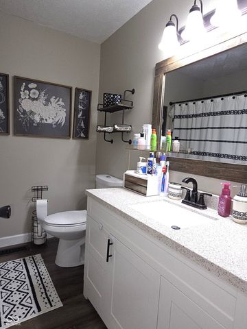 3066 W Old State Rd 252, Flat Rock, IN 47234