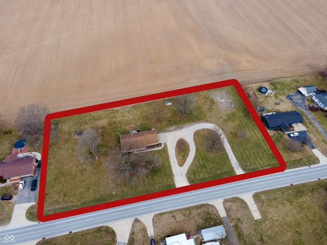 3066 W Old State Rd 252, Flat Rock, IN 47234