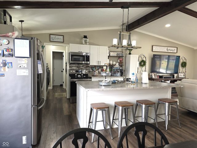 3066 W Old State Rd 252, Flat Rock, IN 47234