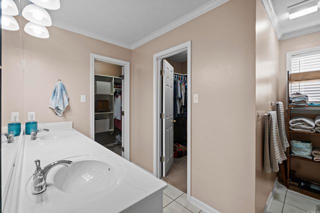 49 Park Ridge, Maumelle, AR 72113