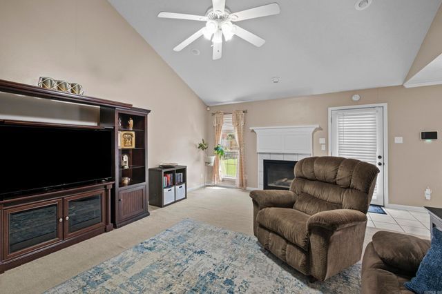 49 Park Ridge, Maumelle, AR 72113