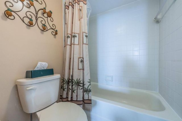 6218 PALMA DEL MAR BOULEVARD S 401, St Petersburg, FL 33715