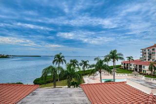 6218 PALMA DEL MAR BOULEVARD S 401, St Petersburg, FL 33715