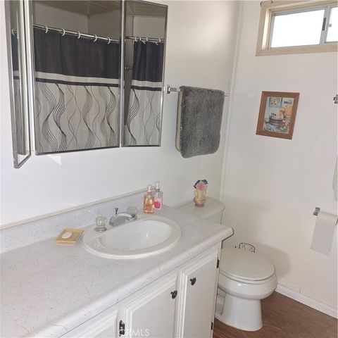 841 San Mateo, Hemet, CA 92543