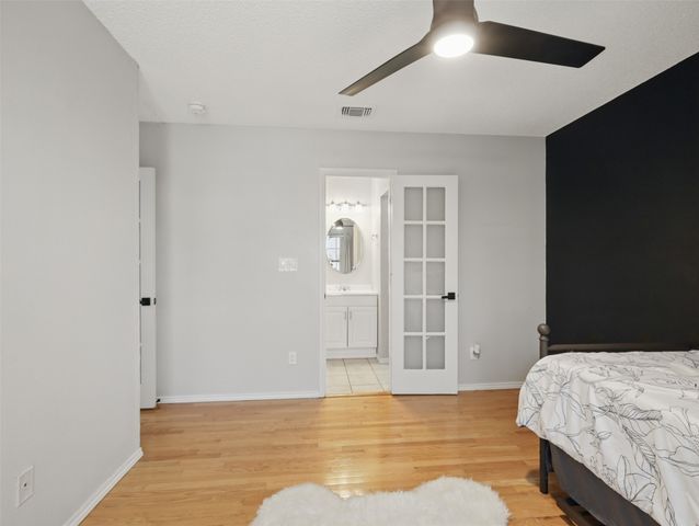 406 Santa Fe Trail 47, Irving, TX 75063